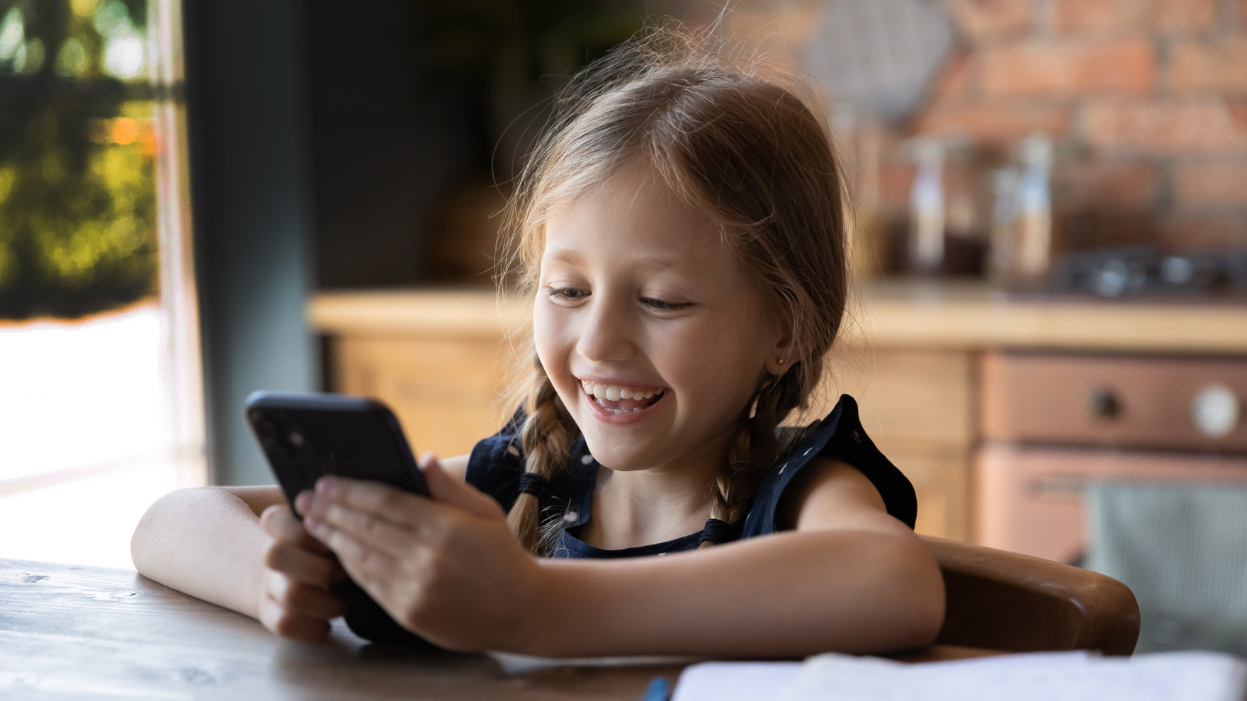 Kaip išrinkti išmanųjį telefoną vaikui? | BITĖ